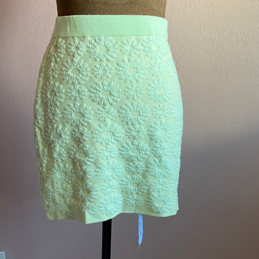 Zara Light Yellow Floral Pencil Skirt